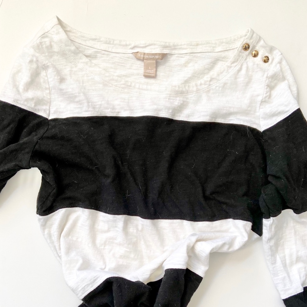 Banana Republic black and white shirt